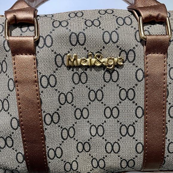 🥳Mei&ge Handbag, brown pattern with bronze/brown trim - Picture 4 of 8